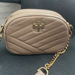 Tory burch camera cross body bag